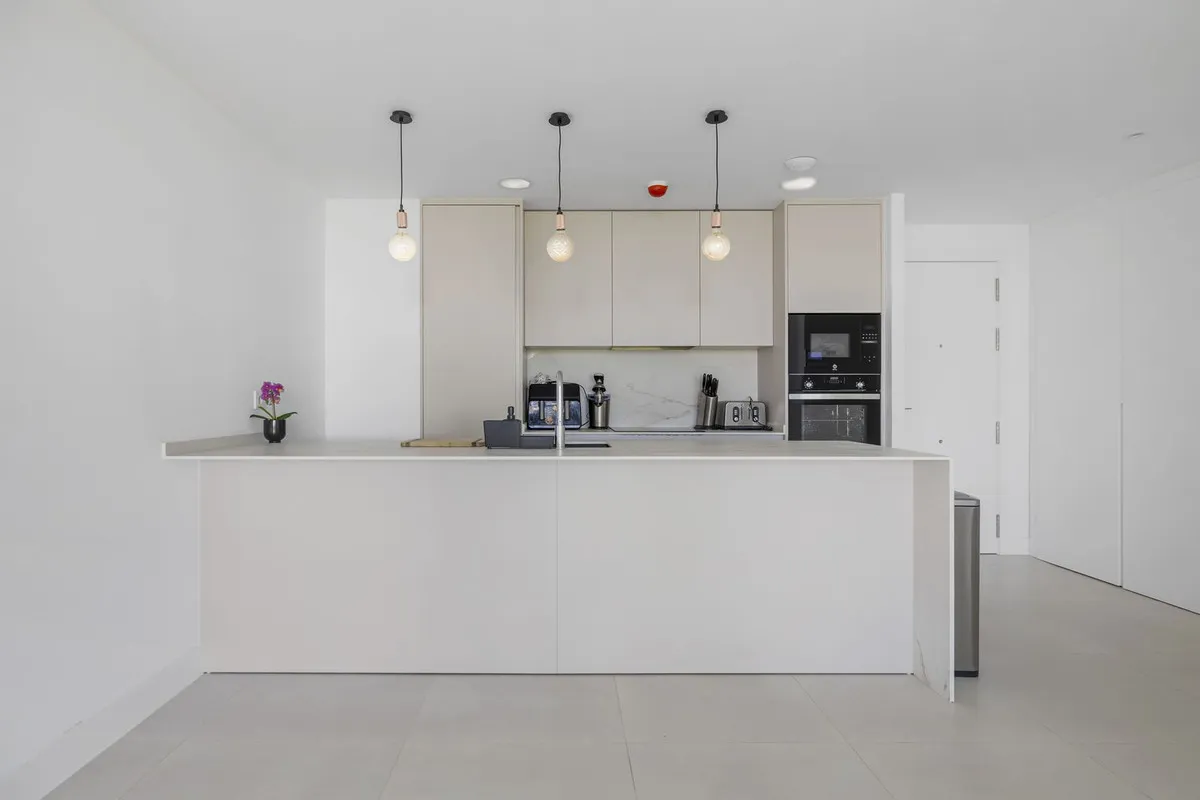 05457abd-8ca7-473f-940f-7670953c4e4d