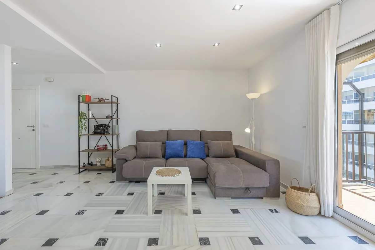 a719e1fc-14c1-45df-b157-2ef322056252