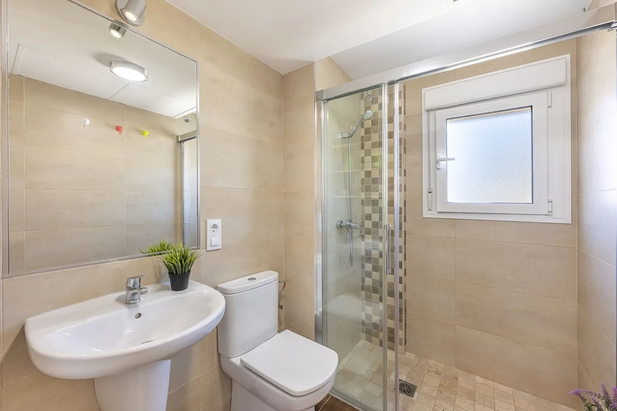 e59b78be-161d-45d9-91dc-4a4916545758