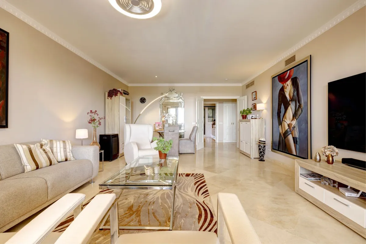 03c39174-e901-4ddc-976b-7cf7ee275e75