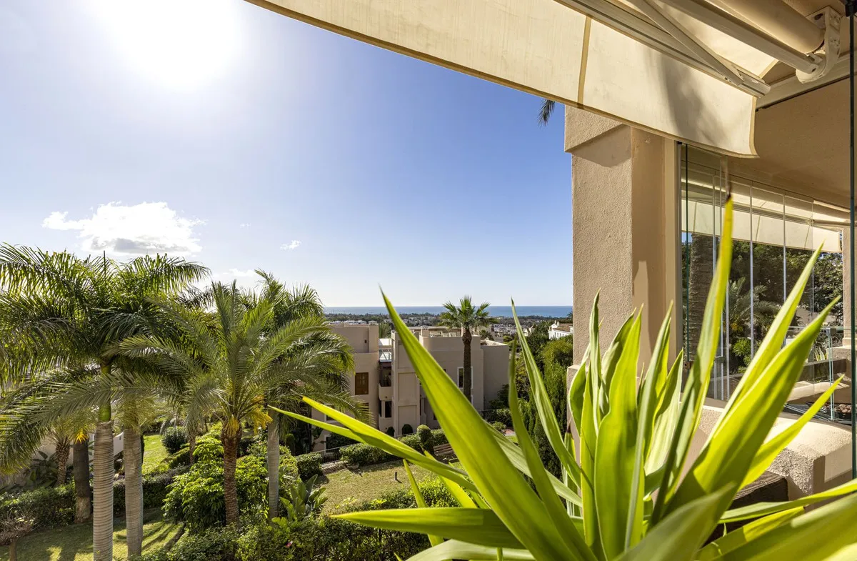 a400d681-9cc3-40a2-9fa7-d2b61e090cc2