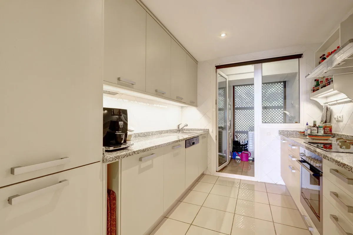 aba4dc7c-4d98-48f5-bcb3-88a3bd26c15f