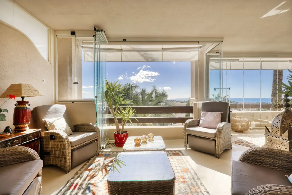 ed64f5b8-b612-40d8-9bb8-cd0f9caf73ea