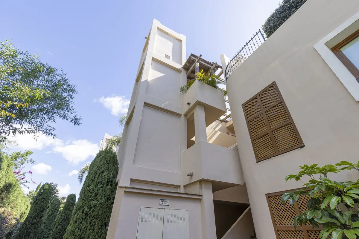 ef6b83d4-4911-41c7-bf2f-3e82a2e5991d