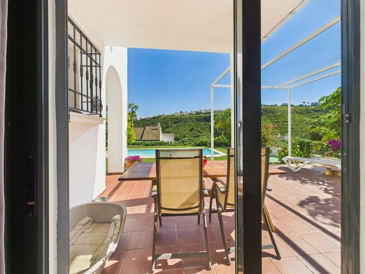 19ff388d-4a55-4497-a3c6-7b5b4c8918de