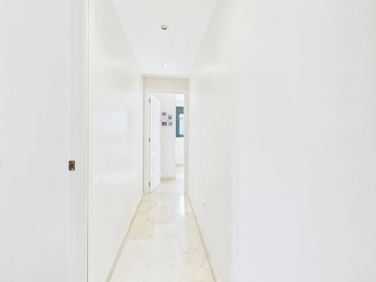 c978d0a6-6deb-413a-883e-15d7aa2eeea9