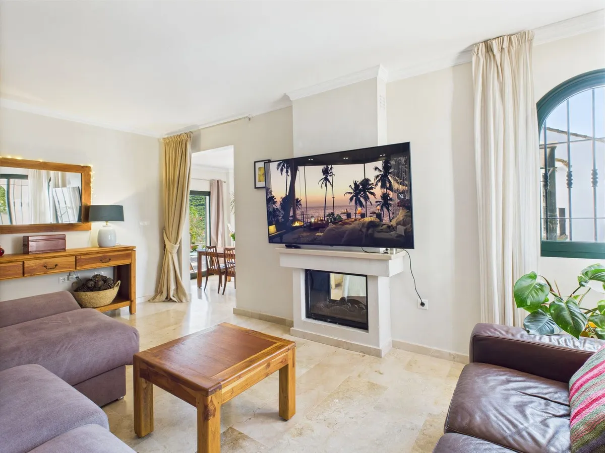 fa6c90dc-de70-4725-8633-25cfc2040e63