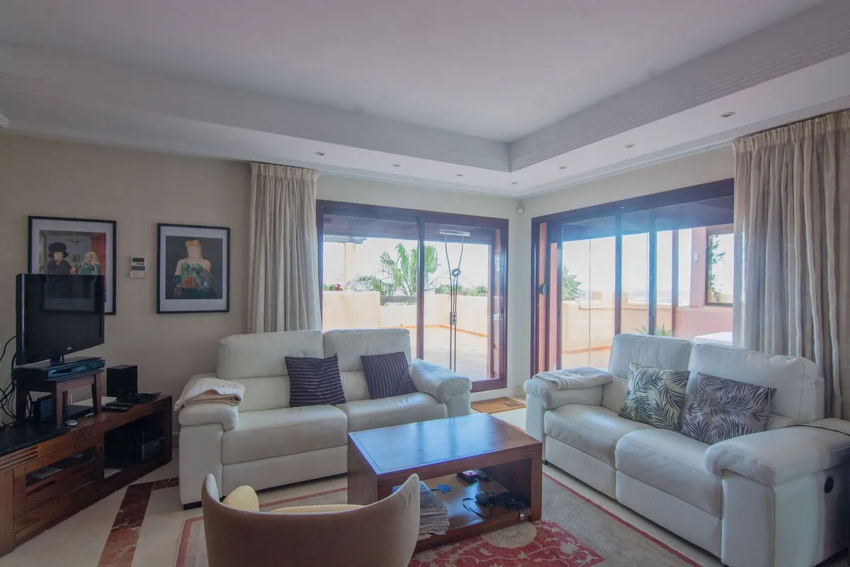 2cc75b78-35a4-4bd7-bd4b-45877235e2b3