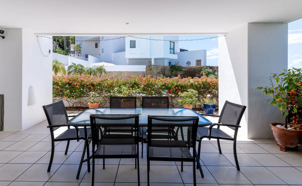 fd429854-e981-4b96-bad1-592861368ed8