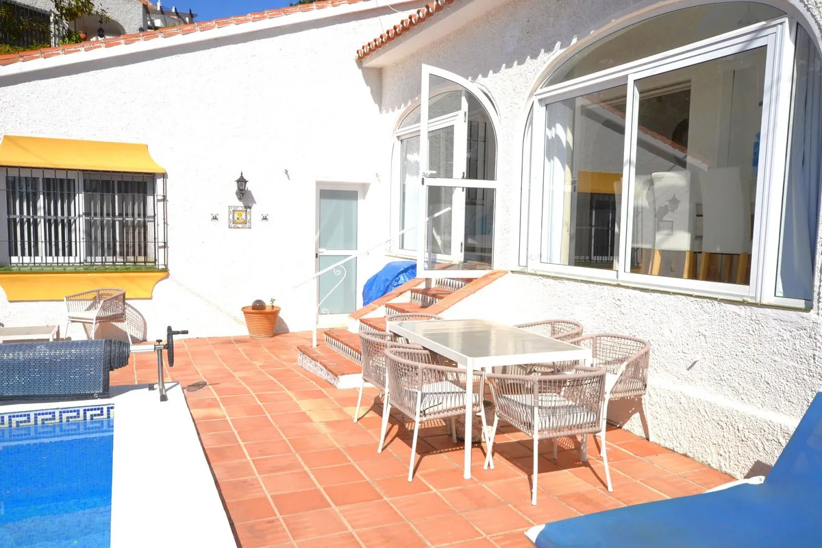 cc41e6b0-eb85-4333-be74-68d316a80459