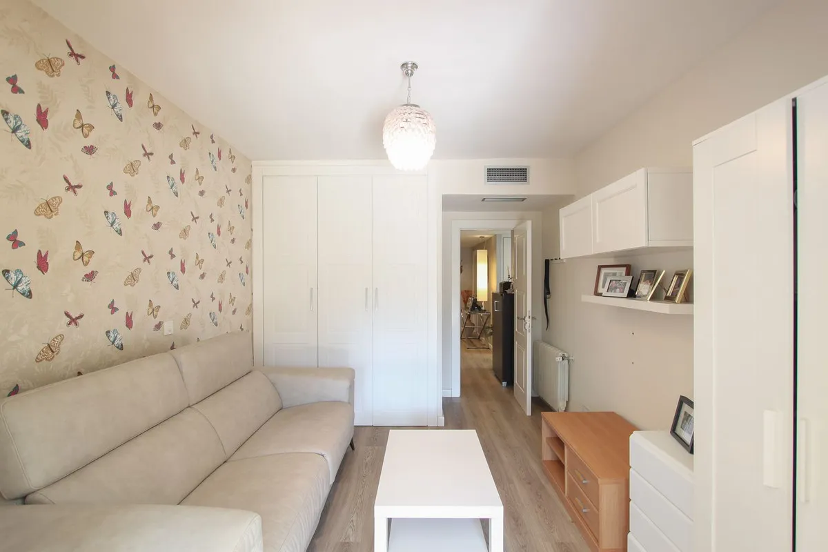 8115e11e-cdb8-4833-a658-1e9d1b49973a