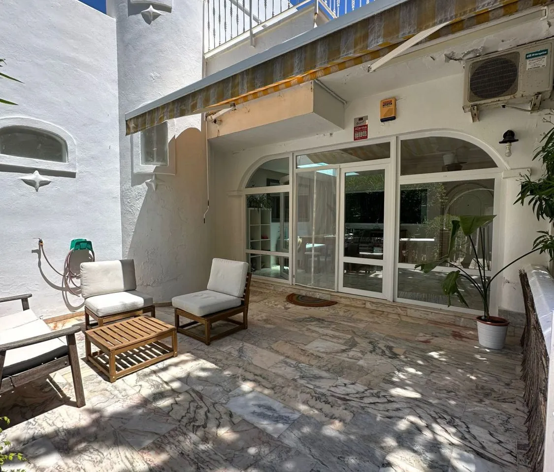 2402f736-399d-40e8-8596-f4c9d4c8ae38