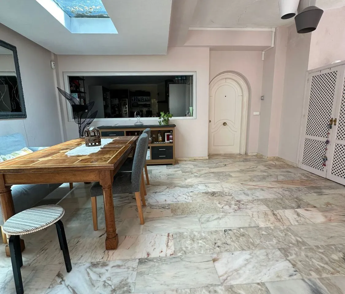 728ddb9f-fcaf-4dc6-baad-37b1dcd8024e