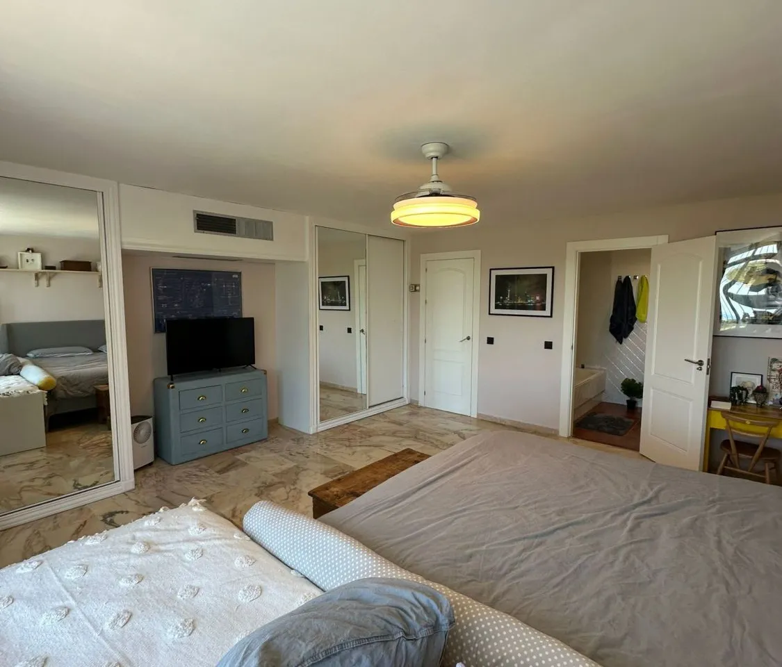 94cc30dc-288e-423d-a2a9-198333acb632