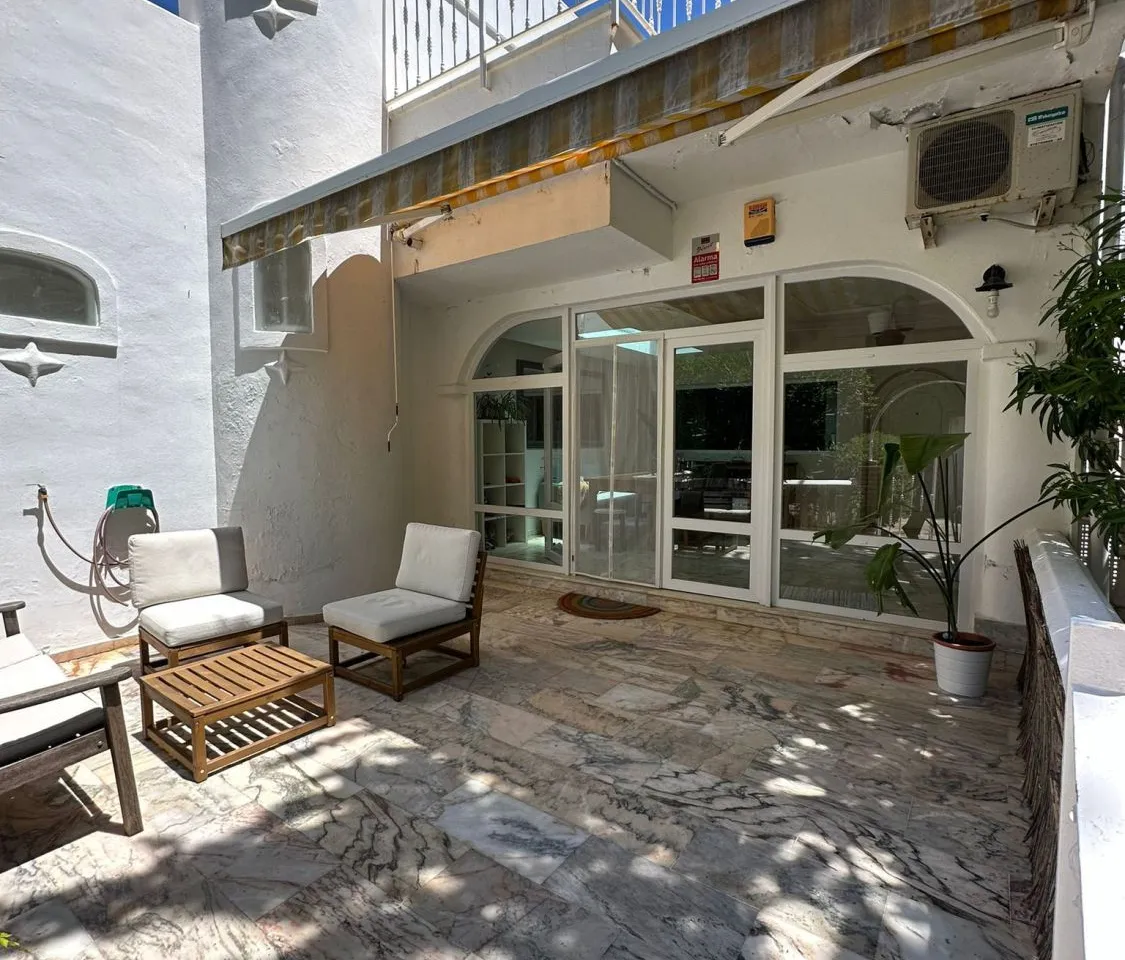 977a313b-07f3-4a27-8f02-4b5243bad793