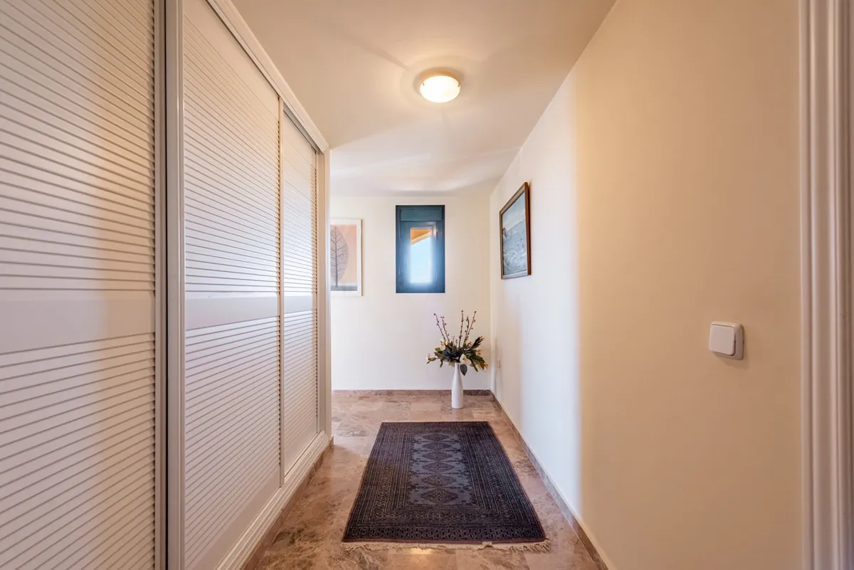 2792377c-dcf1-455b-897b-a6d6a0f3087a