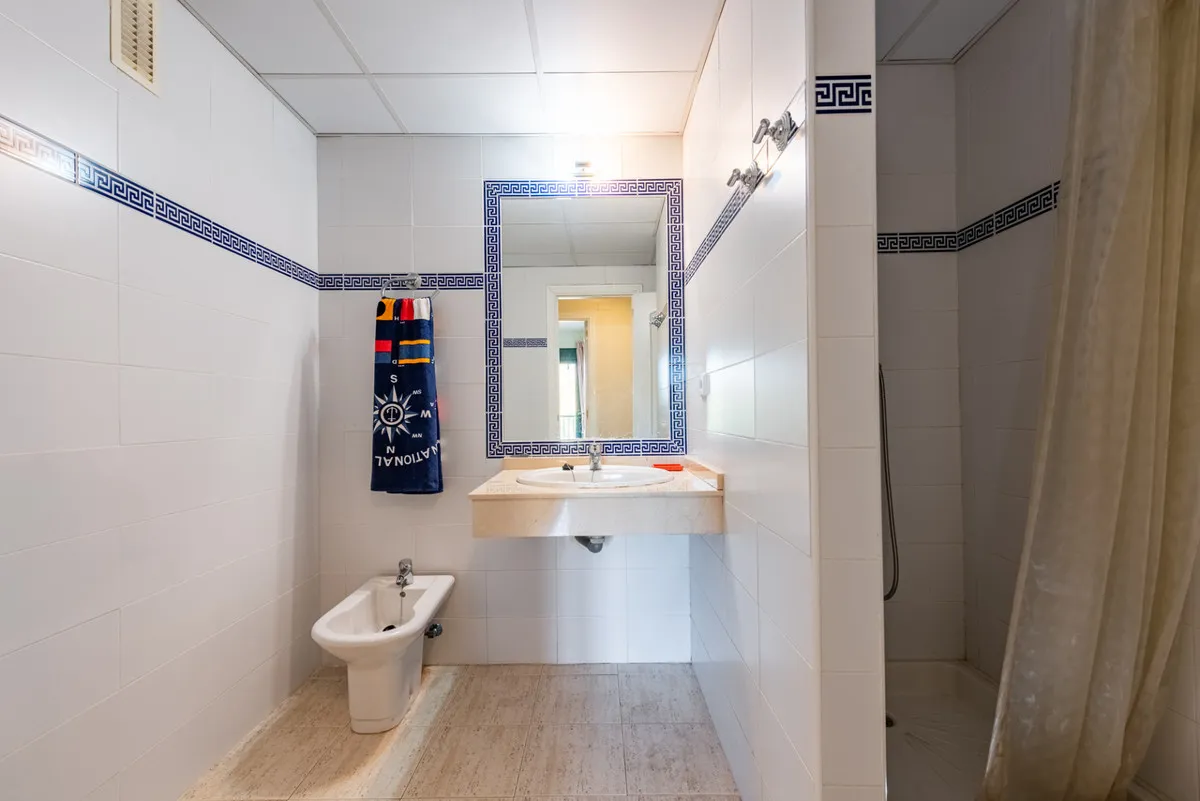 8b9e3f36-7859-4060-b935-9ca15b597a2d