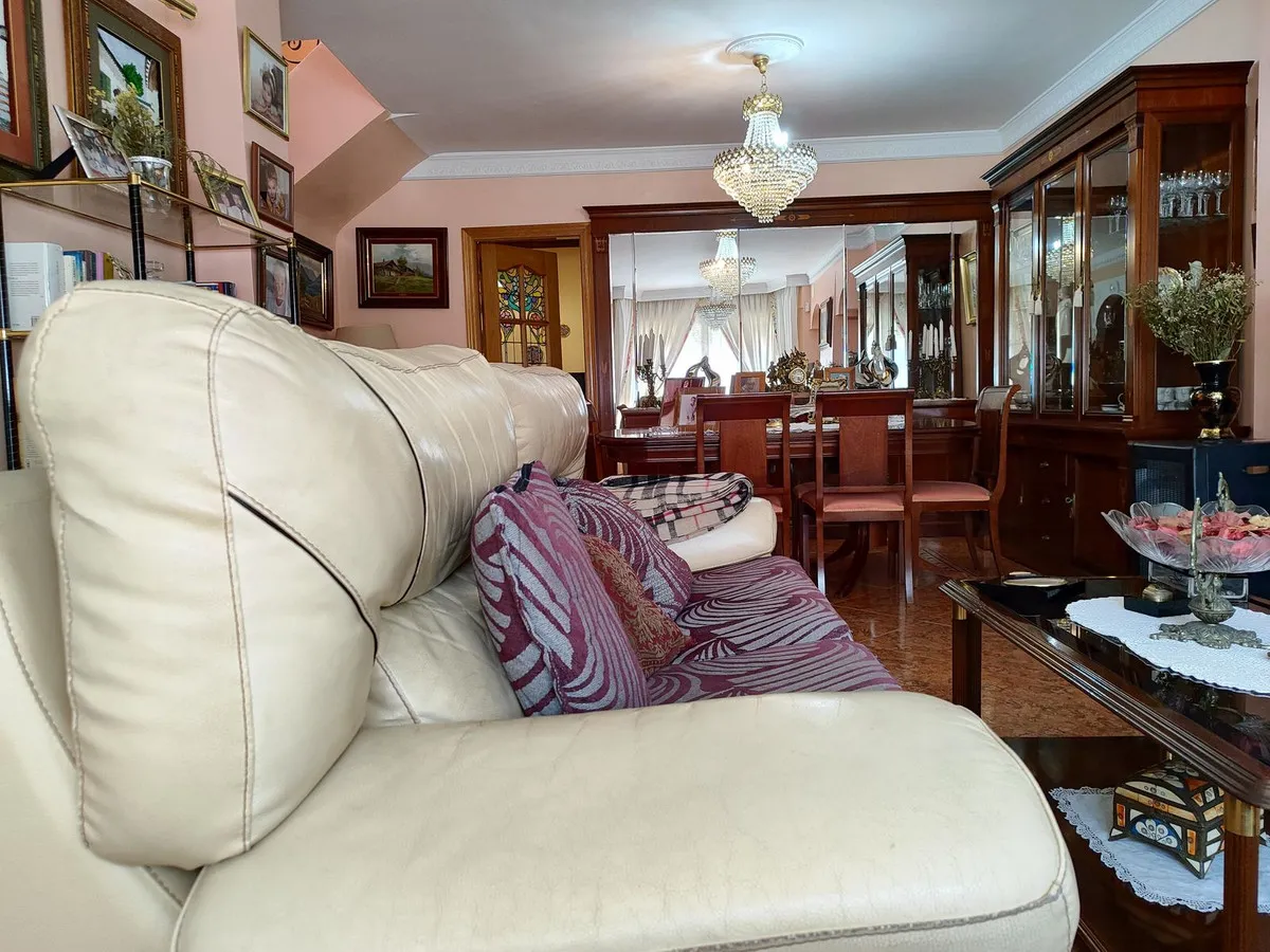 4df9640a-f5d7-4d0f-bfc6-3b0ac27ab00f