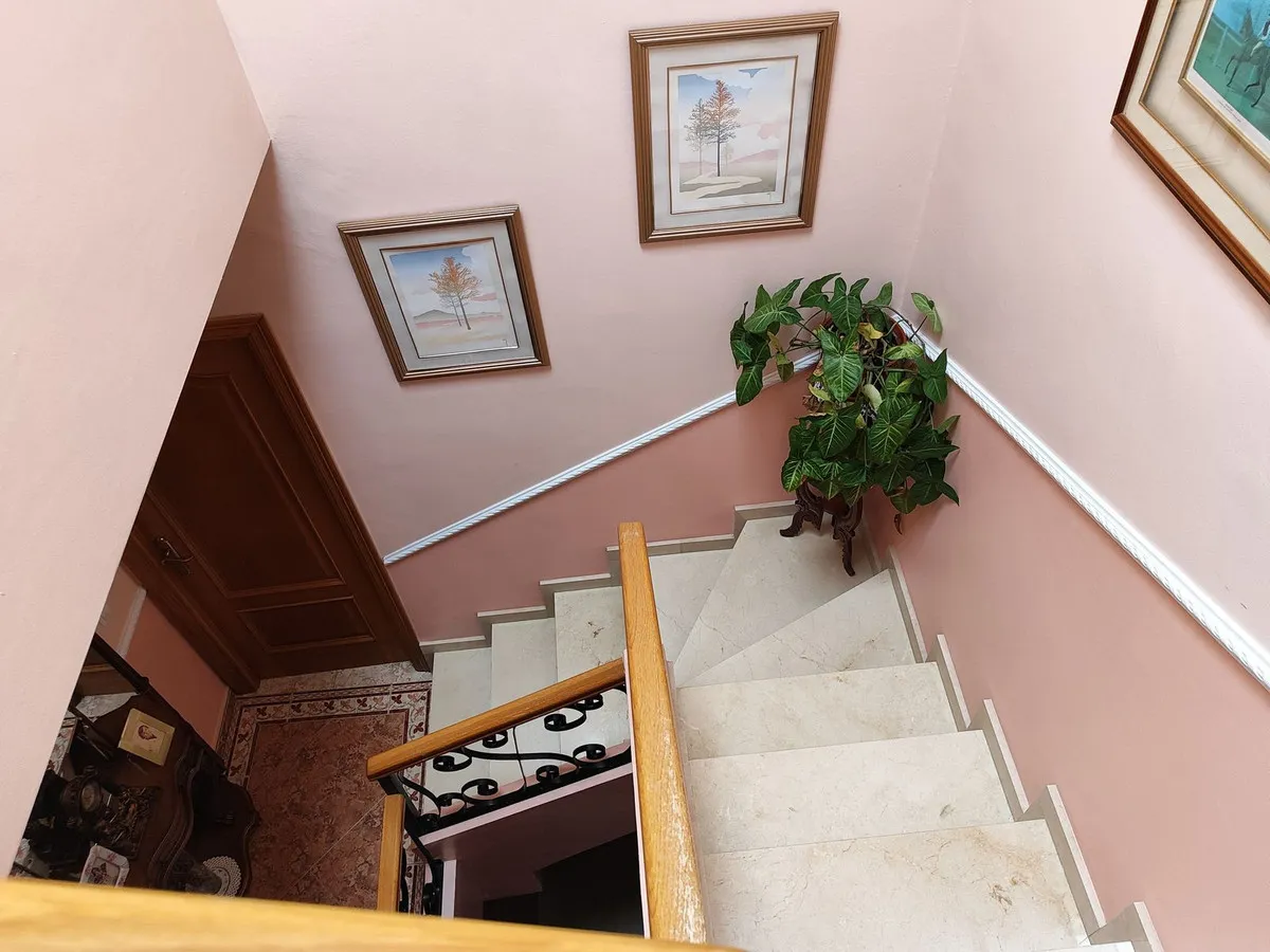 6b7a1ee0-230a-49a6-9354-9ab413086fa2