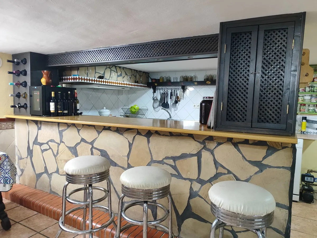 6f87d530-81b8-481b-b9fb-e7f2e8935793