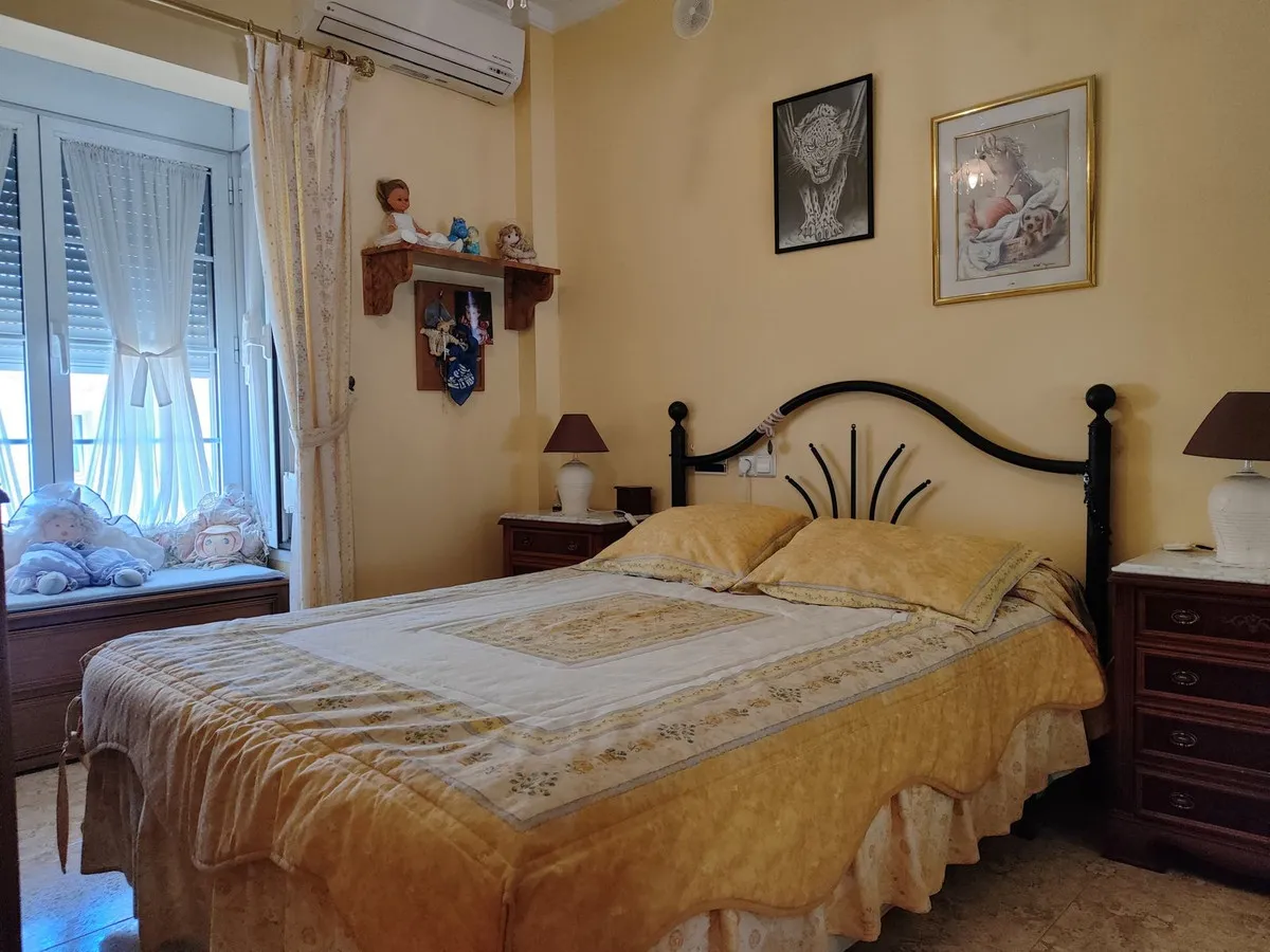 d30d293e-00bb-4913-b160-6483d0950cba