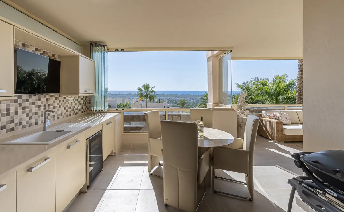 5354f4a9-3ea3-42c7-ab4c-a99f52151e76