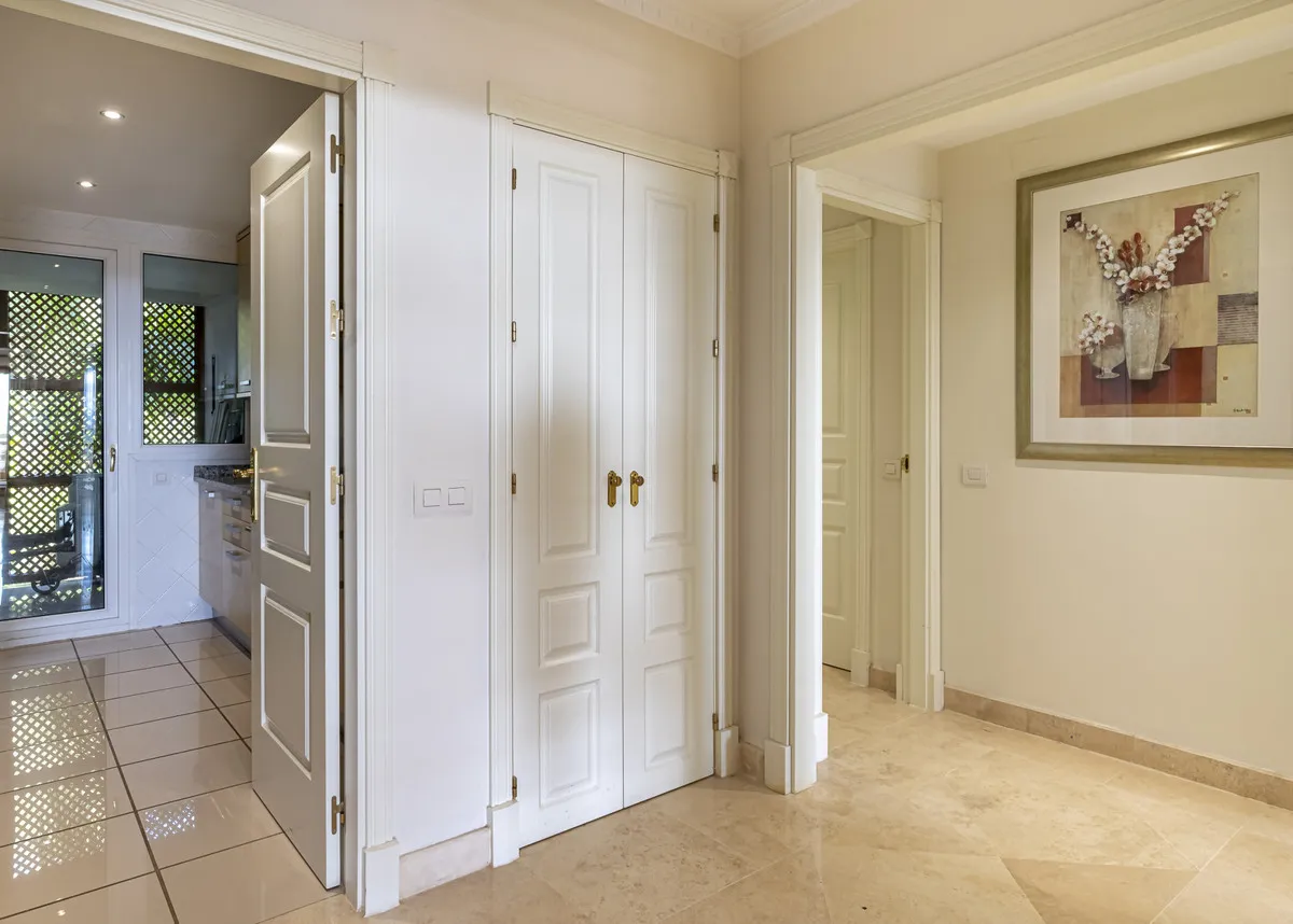 fb6171fb-8c78-434d-ba32-d8783ef7e758