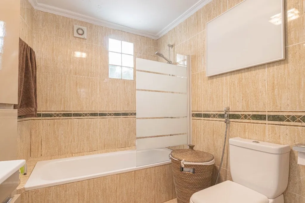 2bca9cc8-f36c-4368-86d6-ebd8ab5395d3