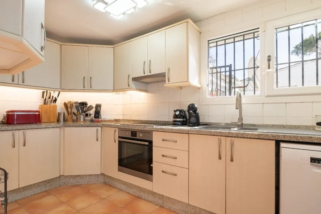 90cb8110-b8ec-45bc-a572-7d33d698c450