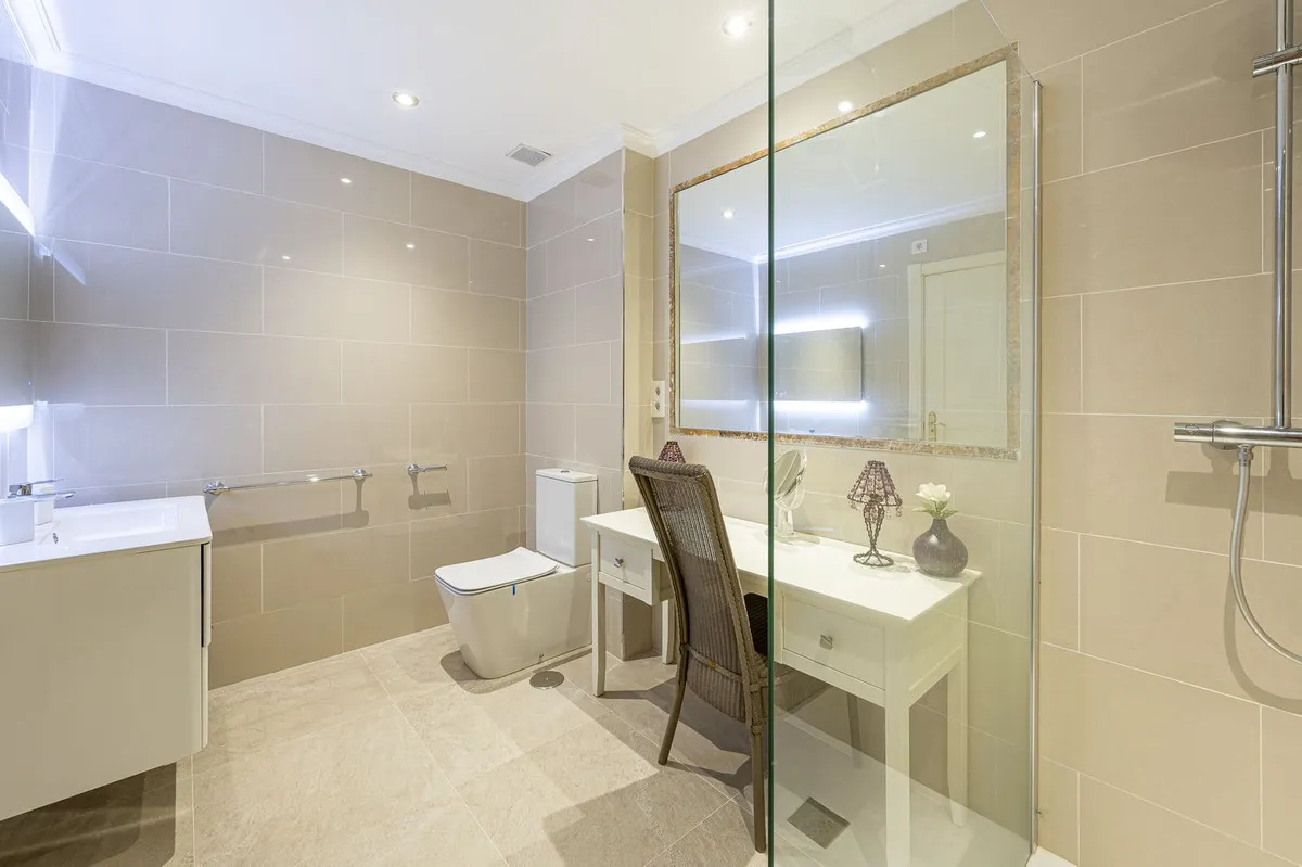 2a54d368-feb3-4361-8357-7cc7b216c60b