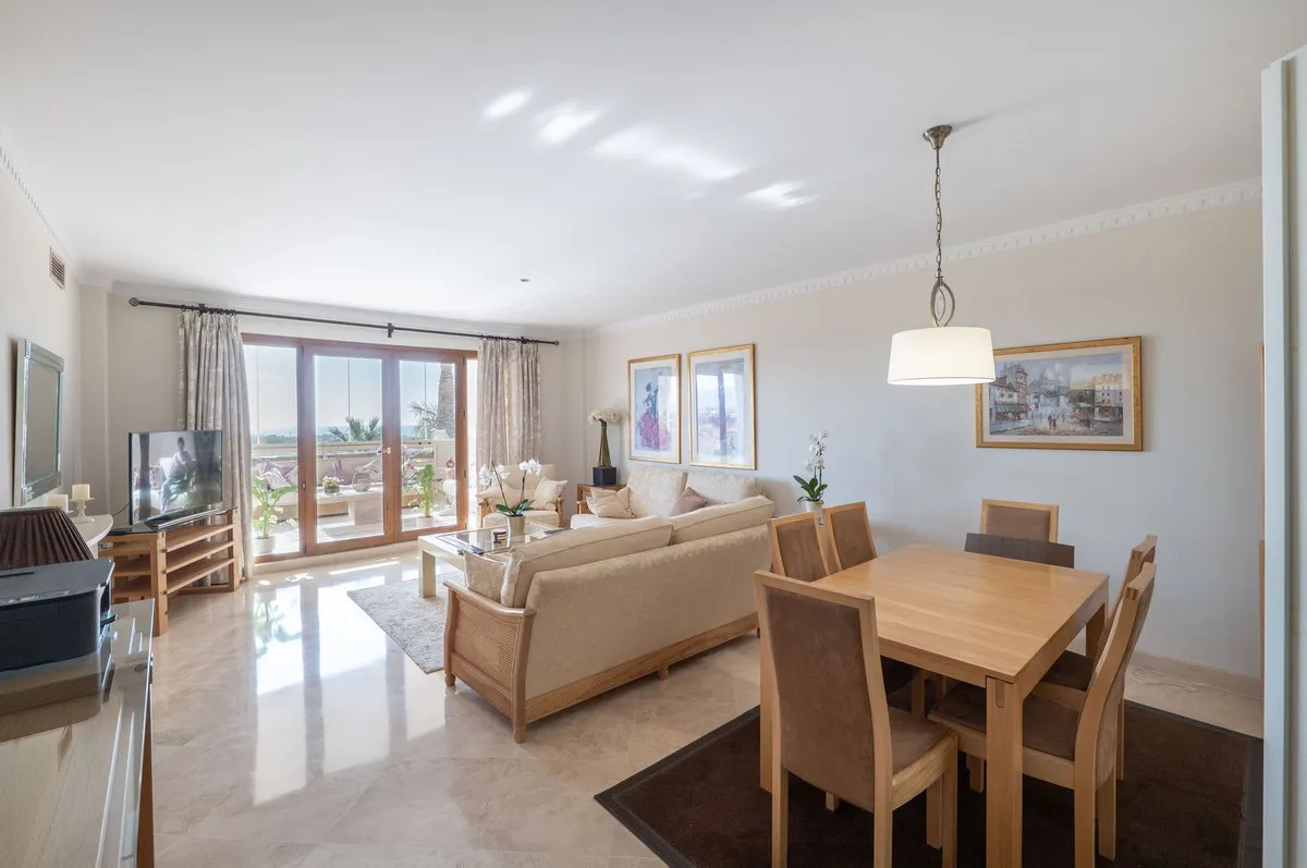 92cdead7-ab0e-4605-b4ab-aeecdf48c106