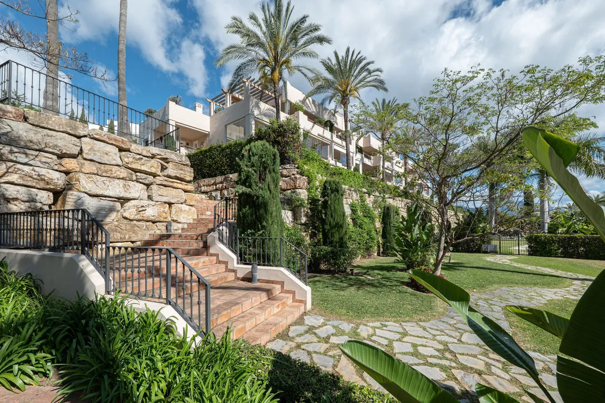 f651c2aa-de0b-4f00-8640-26f434af99bf