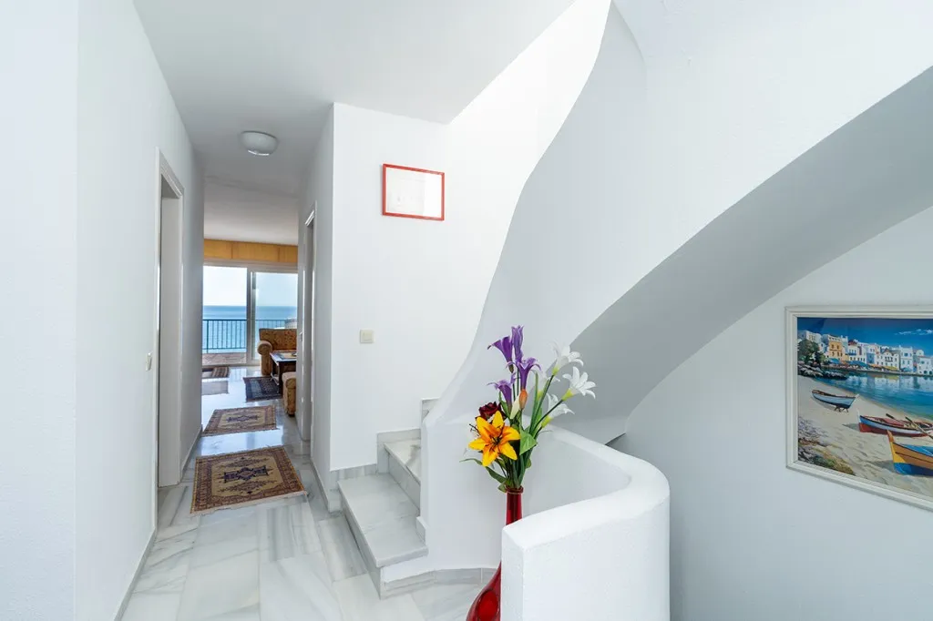 36f6400d-22fb-4249-88c4-794a4f23d1c9