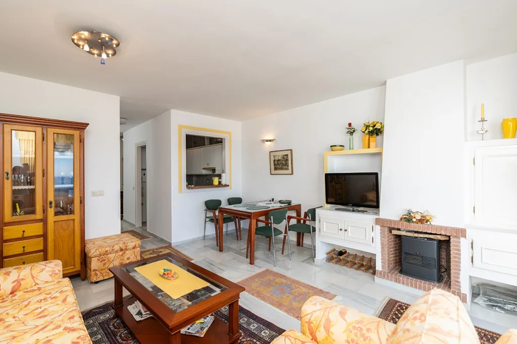 b51a9e3d-8f9b-4e0b-9981-7c0e71e9b2a7