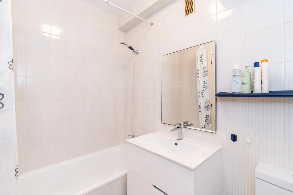 facac344-0a3a-41ab-8c02-020b15197227