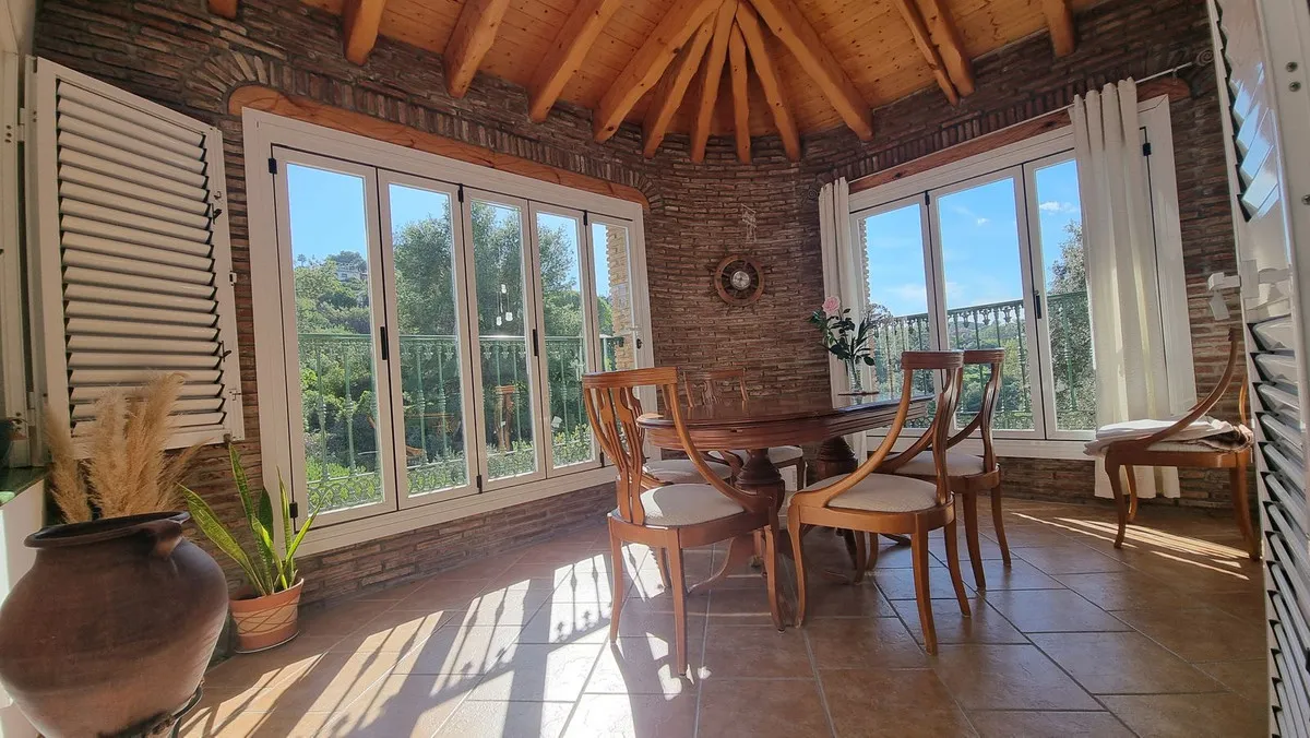 2b26b8d8-4acb-405a-a579-81b25fbdfc16