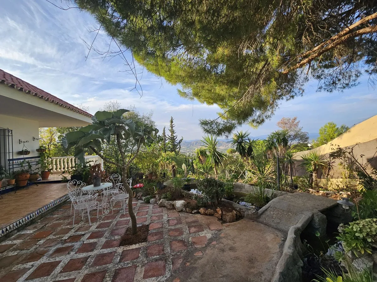 99beae64-3c1e-4975-9d4a-ceac57caf879