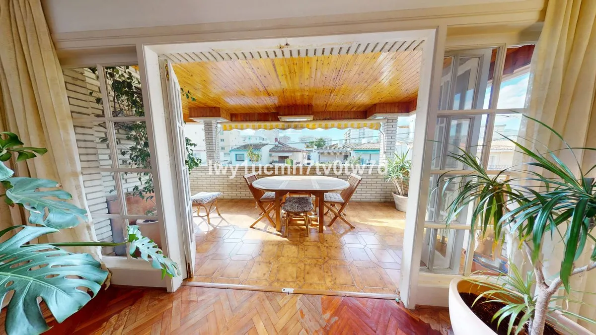 de9e3af0-d770-4b6a-b3c1-544b7eee15cf