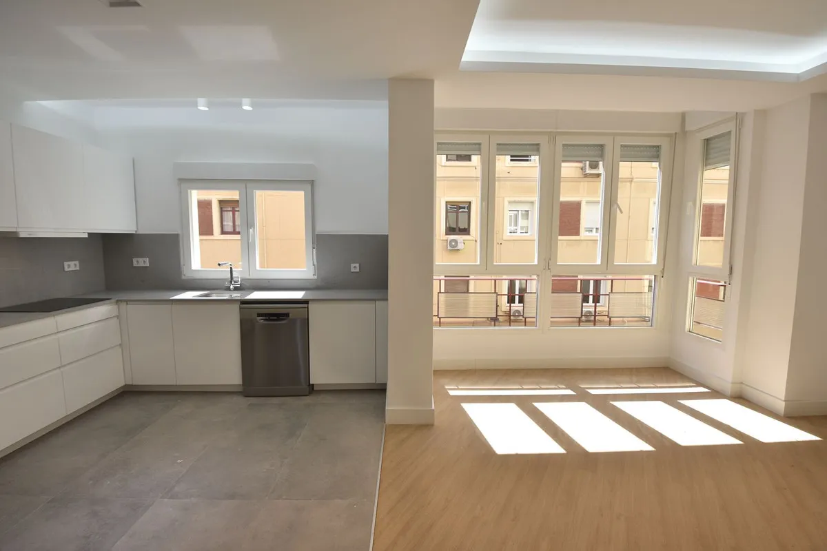 14e81f88-872a-463e-8f39-acf963535e79