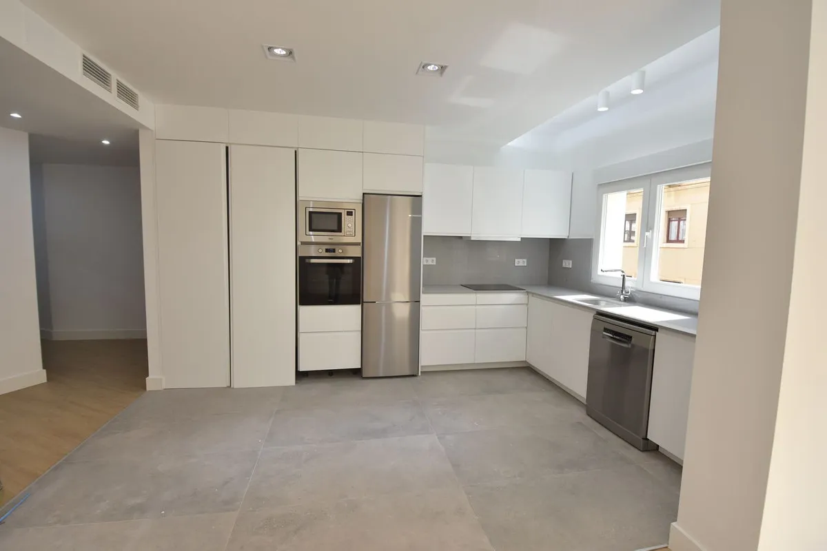 c44bb8ae-4036-4cc2-9ae0-259b1fc3a75a