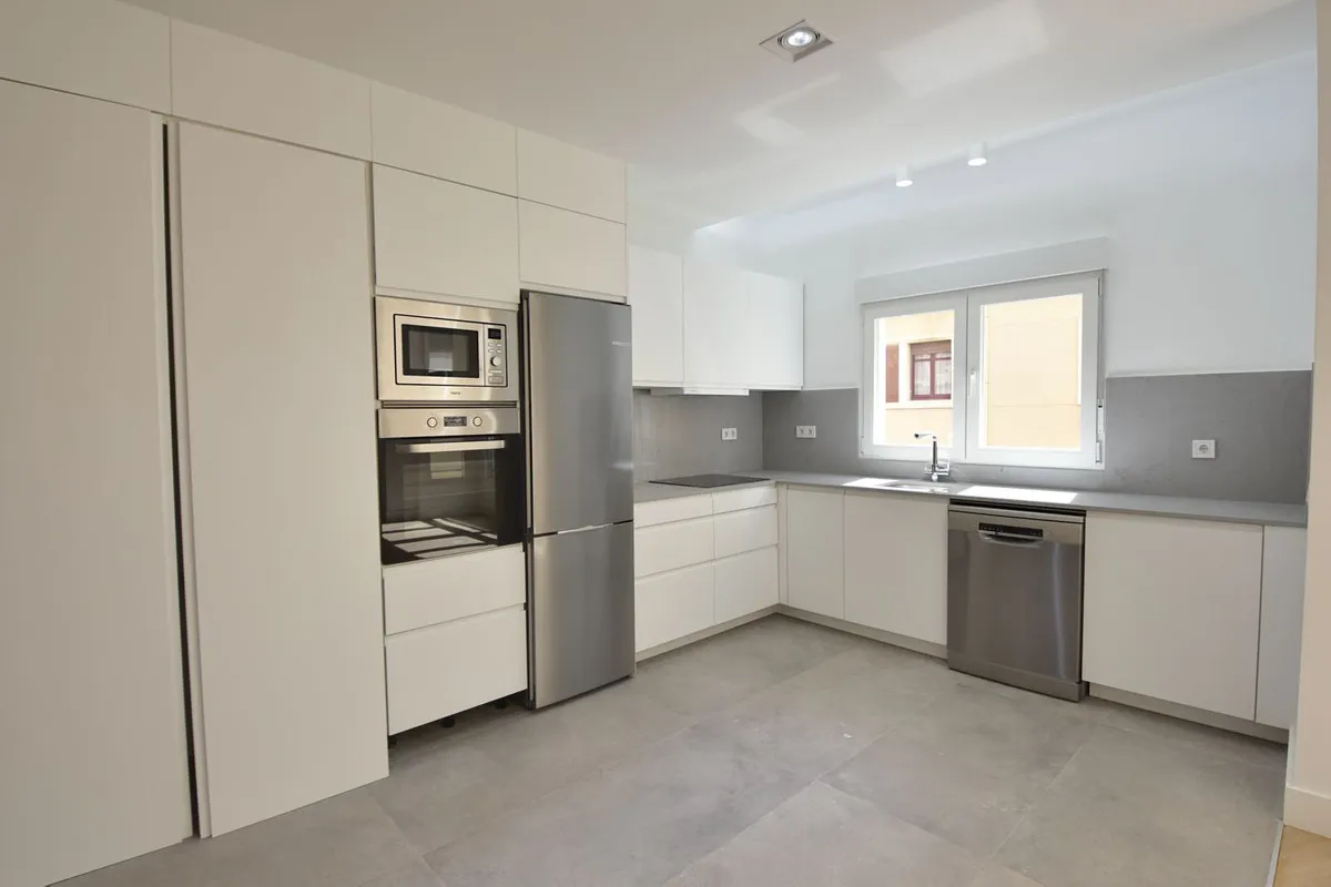 cef336b2-ef2e-4840-b243-917c284d47b4