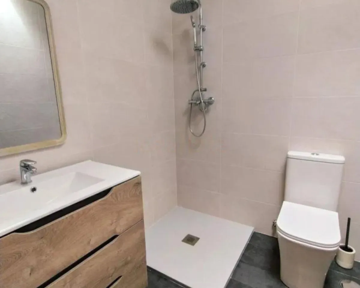 2f8408fe-0d30-4aa2-bb38-0cef3423b271