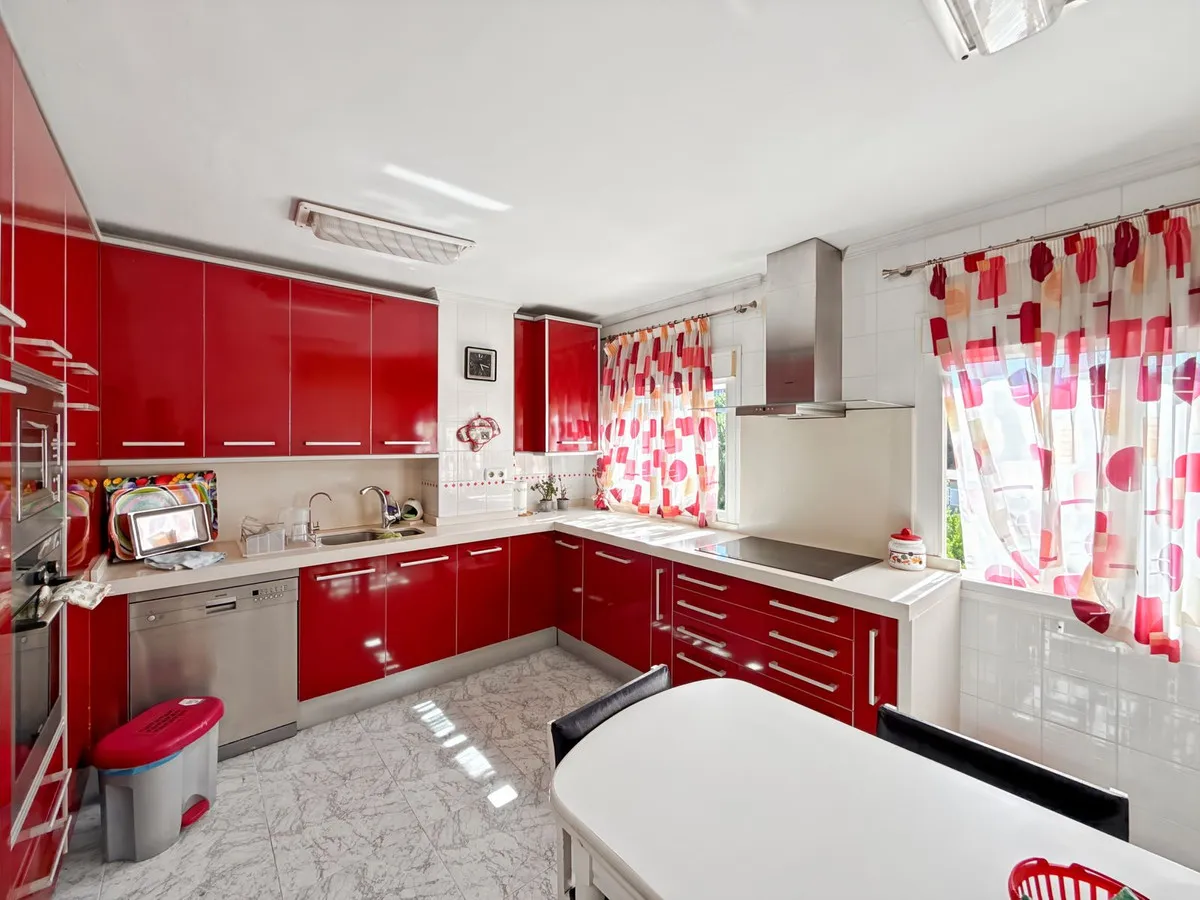 403368f9-4b68-411a-9b1a-fd971e27cc1f