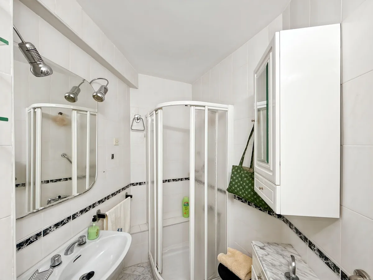 f3804359-e936-4f36-8238-b786a8bce34e