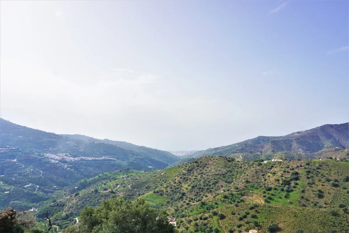 0a002607-77ec-4107-a857-46d9301188cd