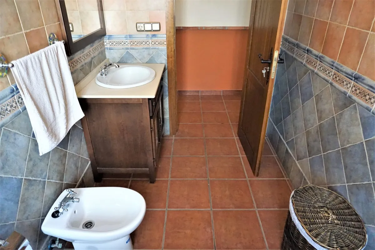 c22c23e3-b8cd-4f29-85cc-6240b808f790