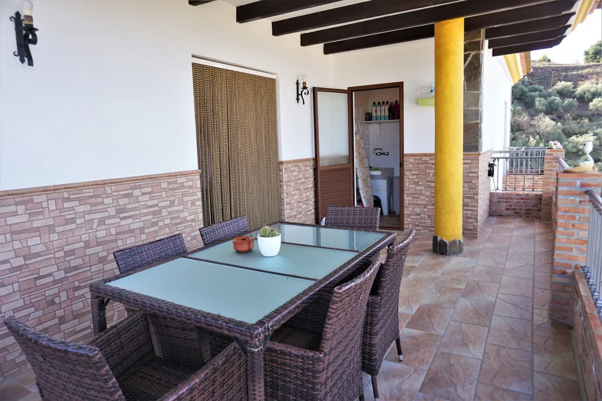 06d3e522-3276-4c45-8cb4-0d0e68f552ca