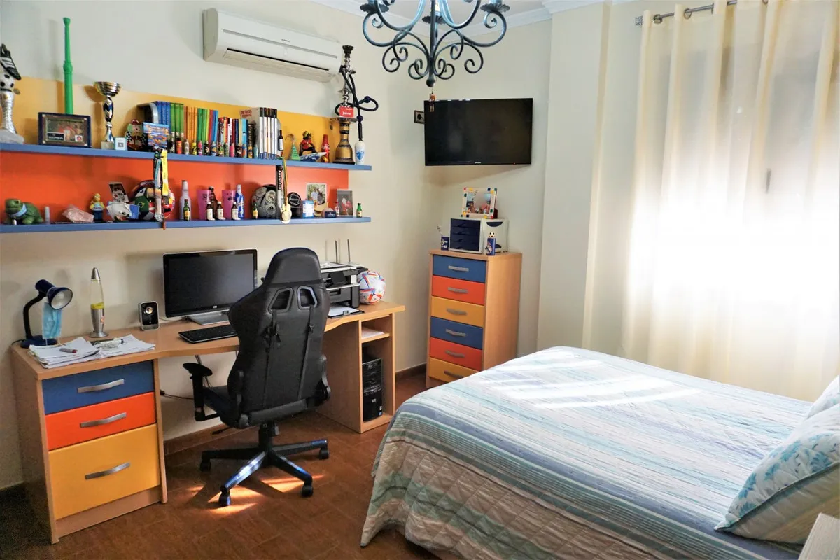 f857229c-4b9a-479e-ac39-ea9685b7d51f