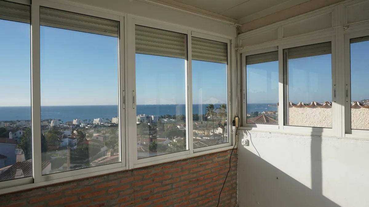 5b983899-6e82-45da-83b6-673b5319b926