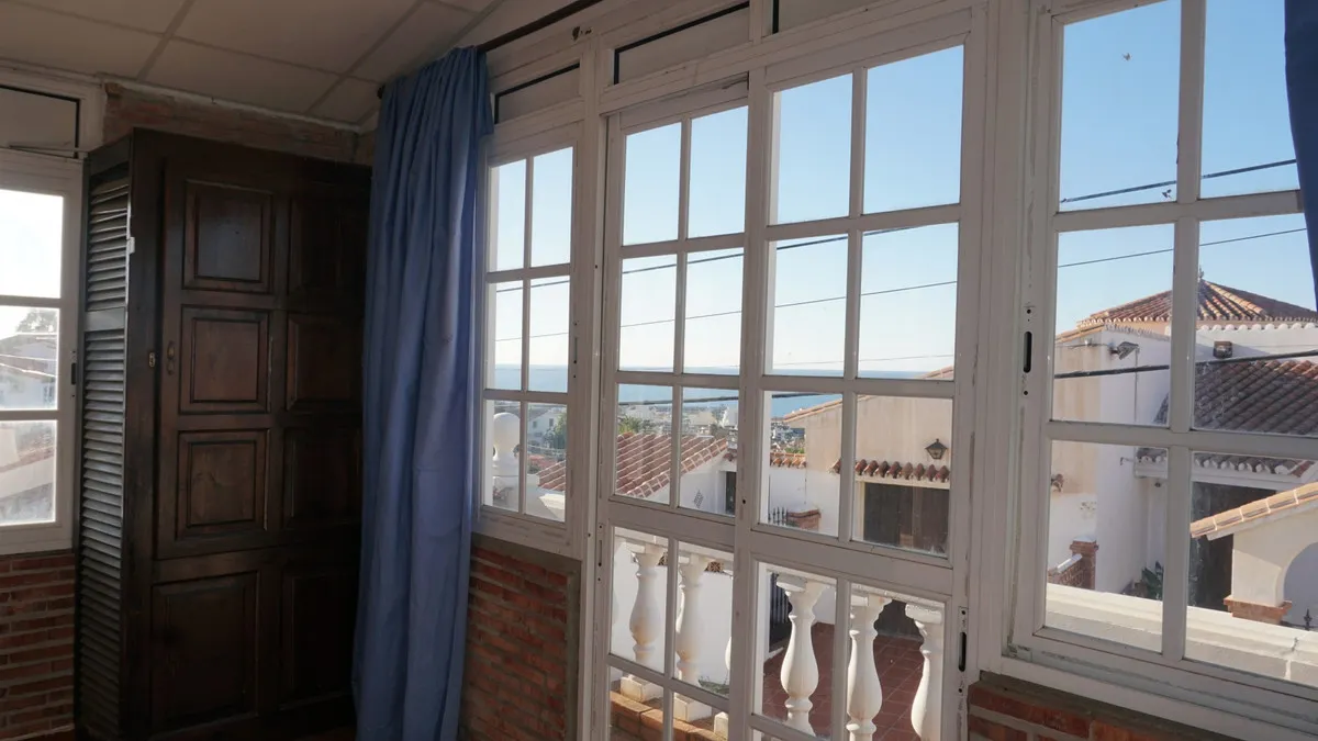 bb97231e-3187-43e9-b3fd-014fb9c6a519